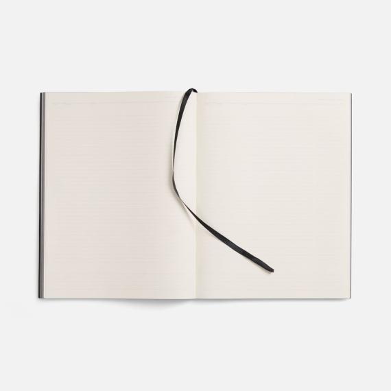 Ежедневник Flat Maxi, недатированный, черный