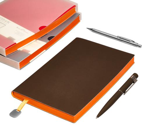 Ежедневник недатированный А5 «Mercury»