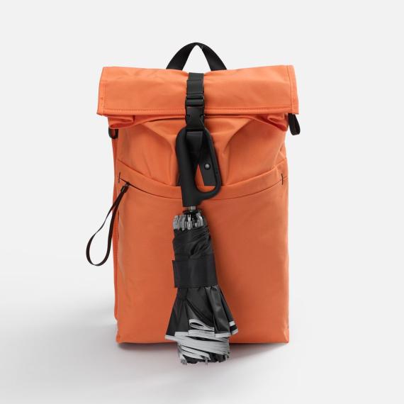 Зонт обратного сложения с ручкой-карабином Foldberry, черный